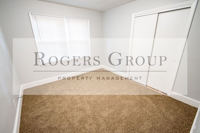 Photo - 815 Eastway Dr