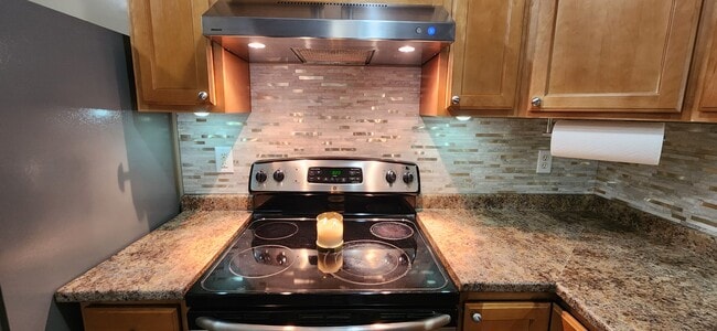 Photo - 391 Putnam Pike Unit D