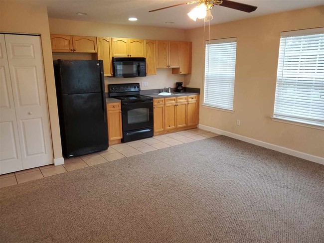 Photo - 4247 Raleigh Way