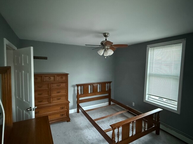 Dormitorio - 136 Hall St Unidad 2