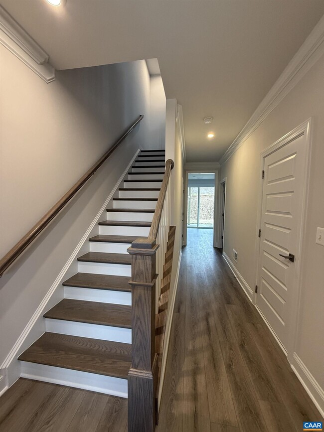 Photo - 1362 Laconia Ln