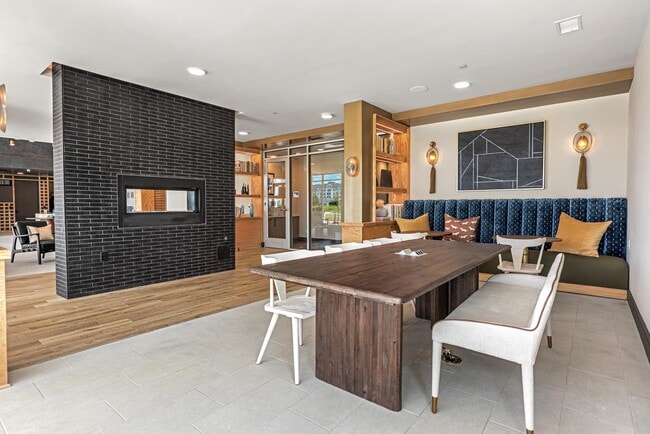 Photo - Luxia Preston