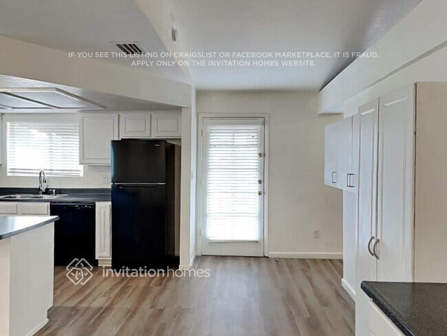 Photo - 6361 W Caron St