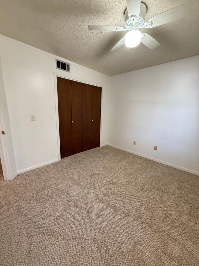 Photo - New Listing!