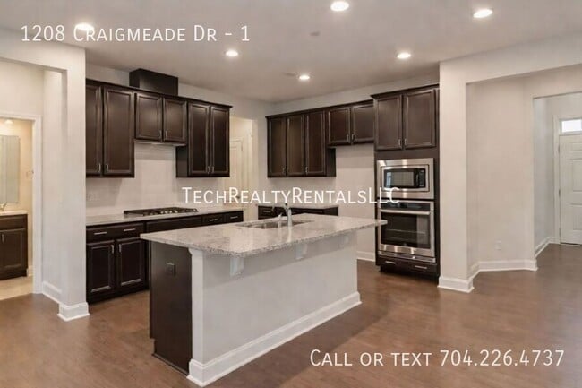 Photo - 1208 Craigmeade Dr