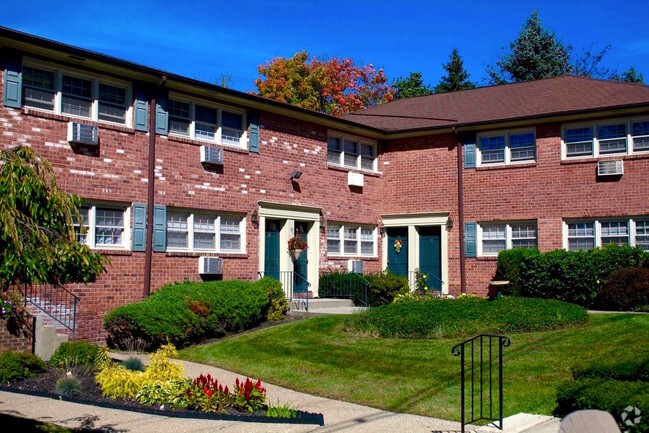 Building Photo - Hillside Terrace Rental