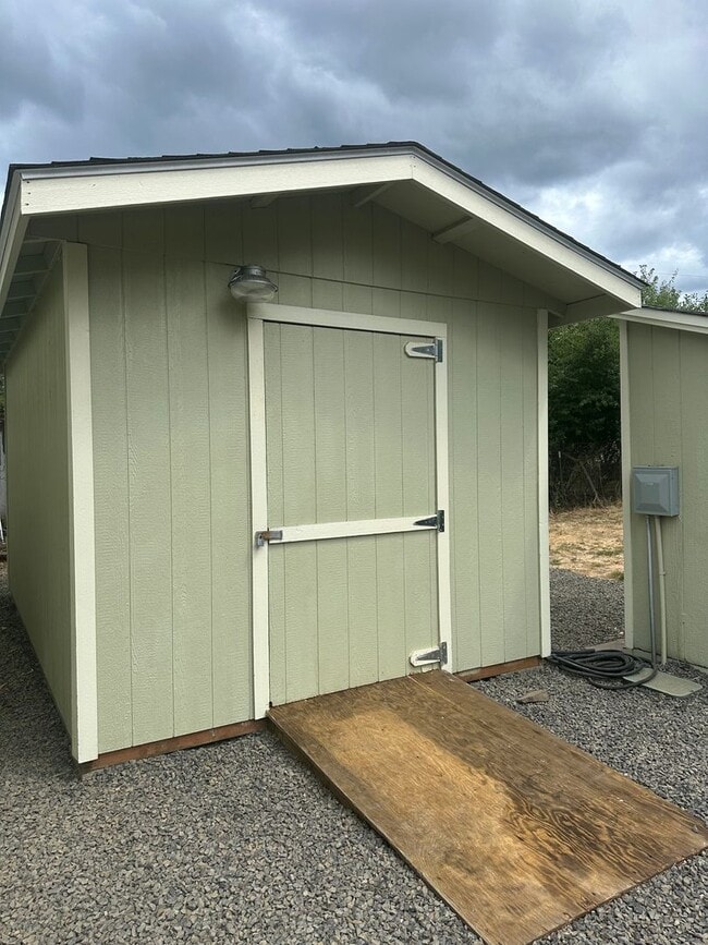 Photo - 3 bedroom 2 bathroom house in Dexter!