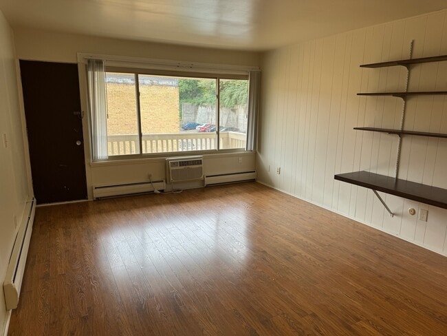 Photo - Fuller Apartments