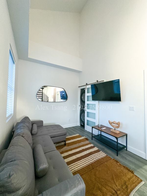 Photo - 316 Toledo St