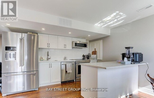 Photo - 17 Ben Sinclair Ave