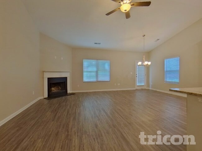 Photo - 216 Stone Creek Ct