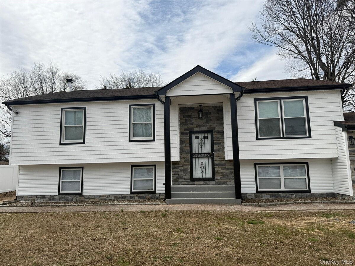 Photo - 32 Grant Ave