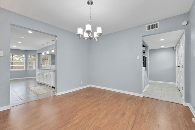 Photo - Two Story Rental in Castle Hills