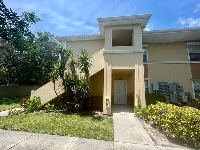 Photo - 3/2 unit becoming available June 1st for an annual lease Unit 105