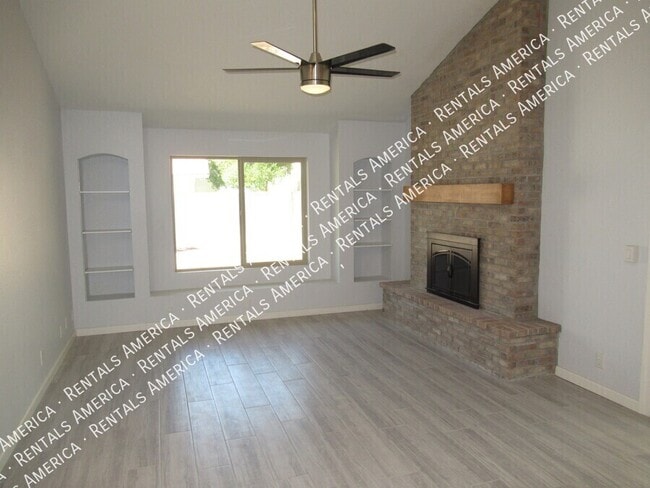 Photo - 380 E Barbarita Ave