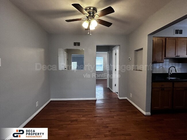 Photo - 3940 Wilmington Ave Unit 2F