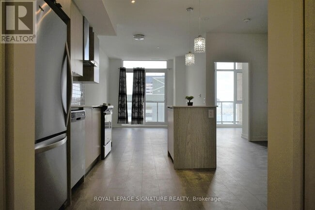 Photo - 55 Duke St W Unit 411