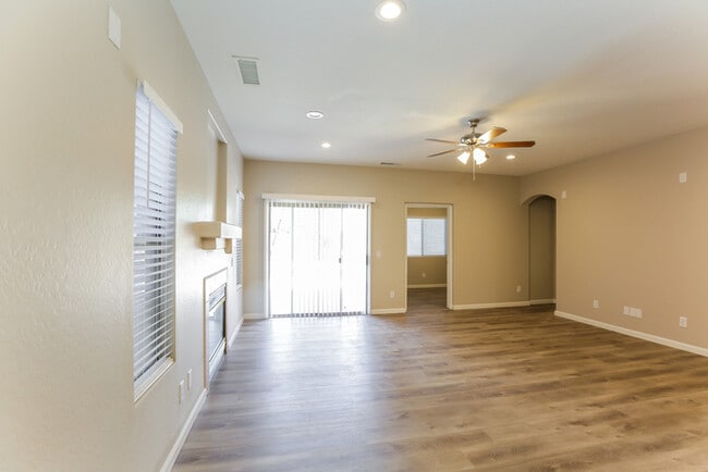 Photo - Beautiful 3-Bedroom Home in Tolleson, AZ