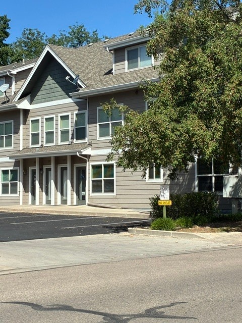 Building exterior - 121 E Swallow Rd Unit 203
