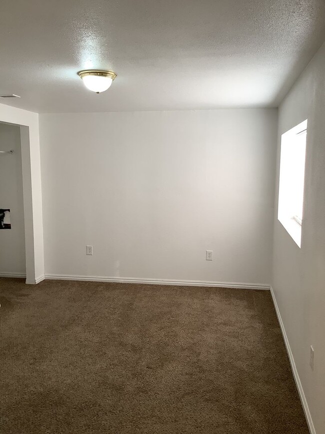 Photo - Spacious and bright 3-bedroom, 2-bathroom ...