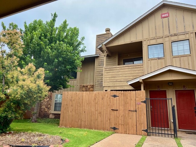 ?Cute Upstairs Condo Near Quail Springs Ma... - ?Cute Upstairs Condo Near Quail Springs Ma... Unit 16C