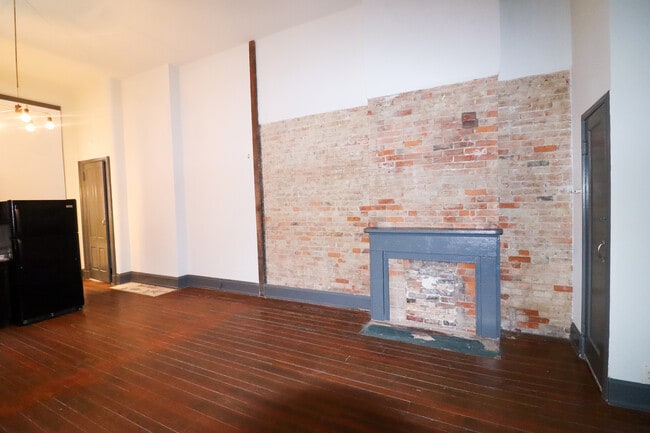 Photo - 1531 Elm St