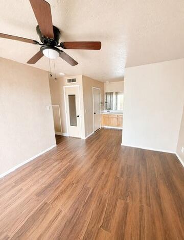 Photo - 13313 Fruit Ave NE