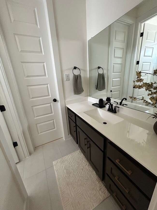 Photo - 2113 Western Vw Dr