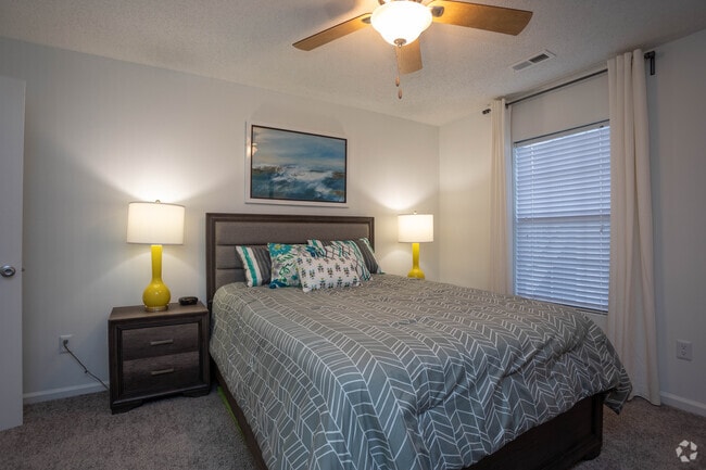 Photo - Greyeagle Apartments