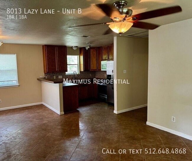 Photo - 8013 Lazy Ln Unit B