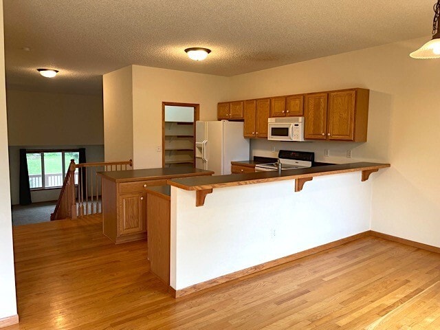 Photo - 707 E 7th St