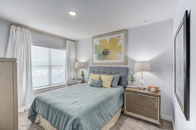 2BR, 2BA-827SF-Primary Bedroom