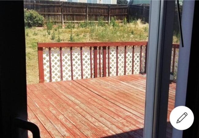 Photo - 2513 S Genoa St