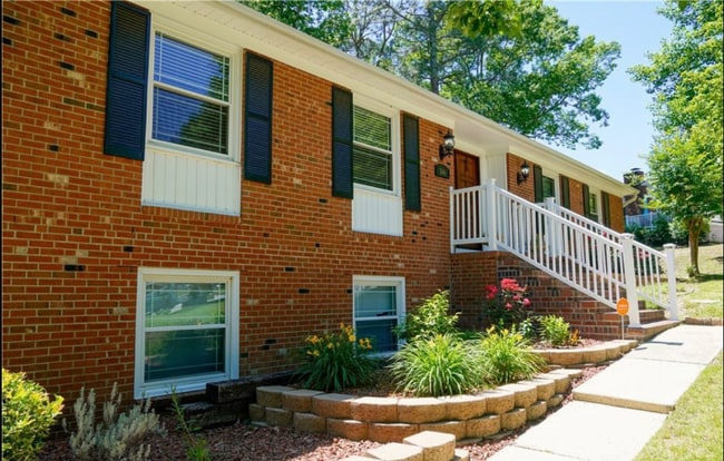 Photo - 146 Lofton Dr Unit 1 Room 3