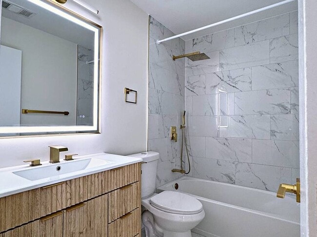 Photo - 295 Hunterdon Ct