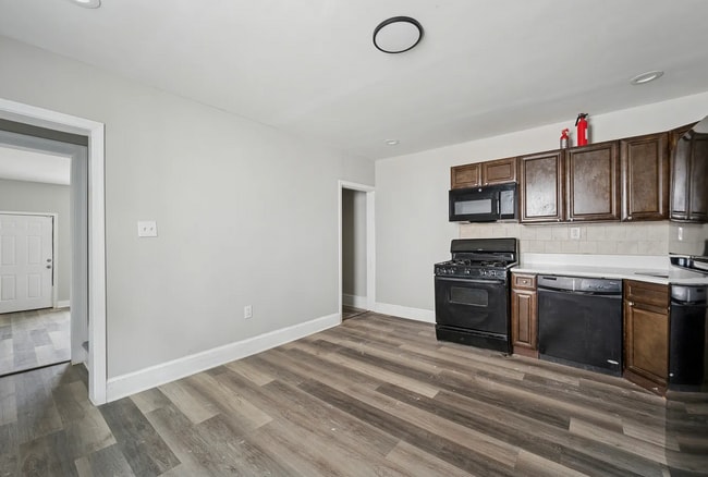 Photo - 424 N 64th St Unit 1
