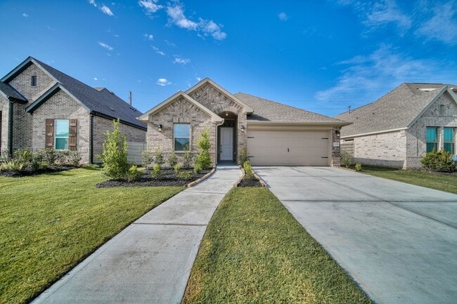 Building Photo - 2334 Honeyberry Shrub Dr Rental