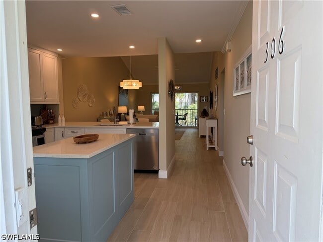 Photo - 3002 Sandpiper Bay Cir Unit A306