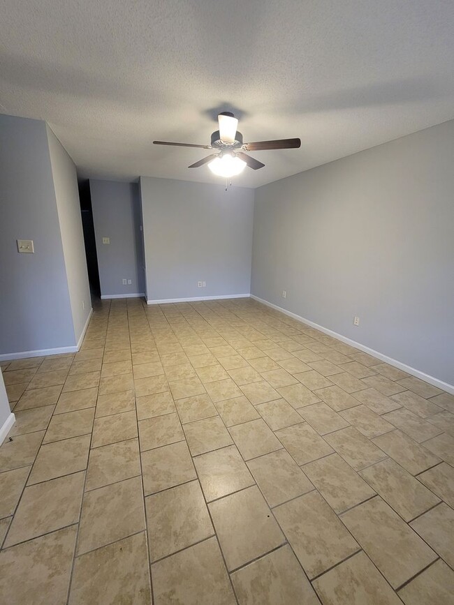 Photo - 1111 Asheboro St