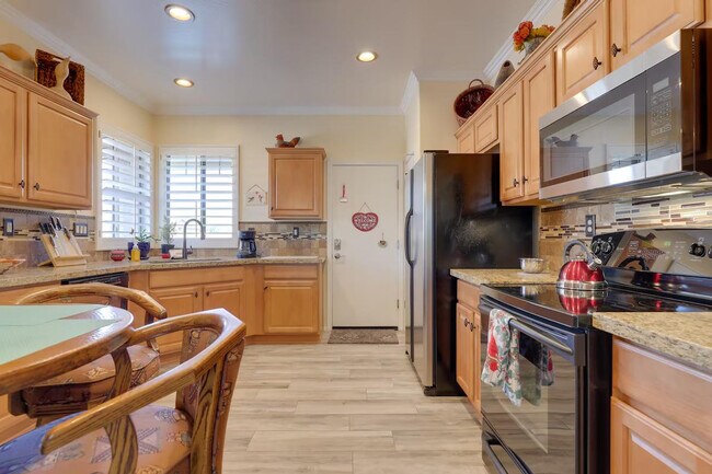 Photo - 1749 W Owens Way Unit ID1385681P