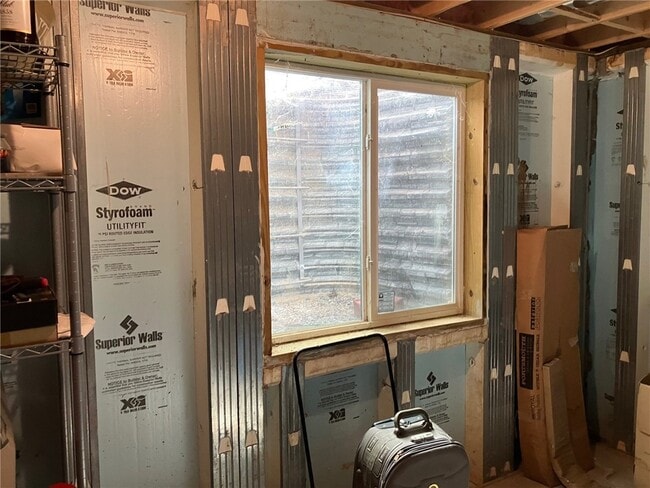 Photo - 81 Beaver Rd