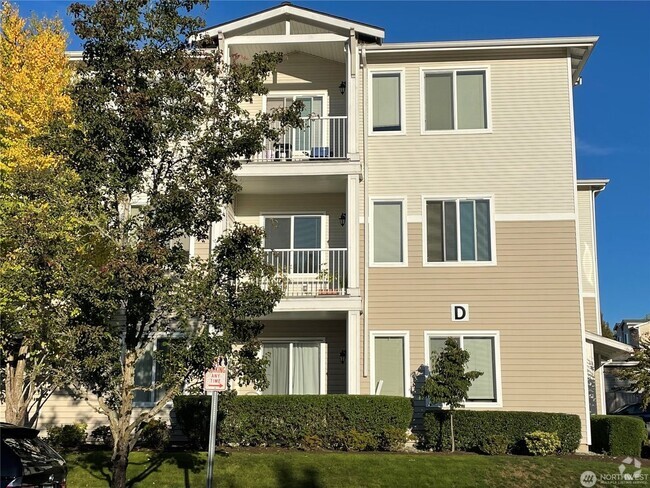 Building Photo - 2Bd/2Ba Bothell Condo Unit D3007