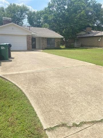 Photo - 2111 Wisteria St