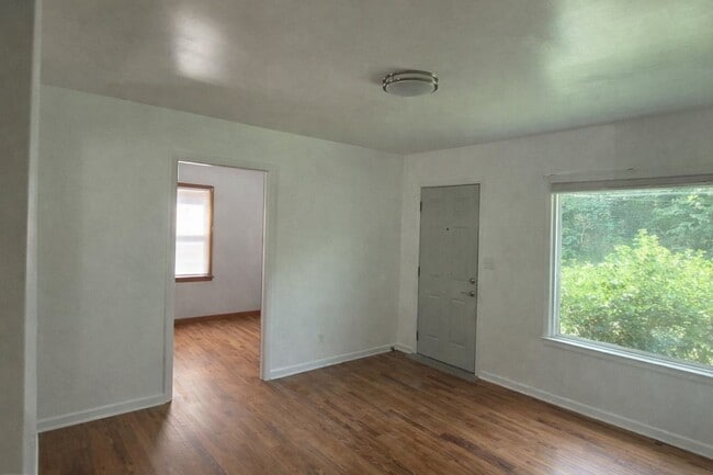 Photo - 3384 Freeman Hollow Rd