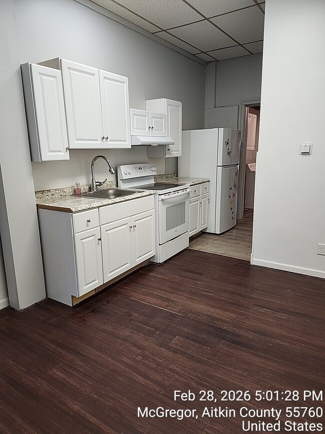 Building Photo - Maddy Street Unit 2