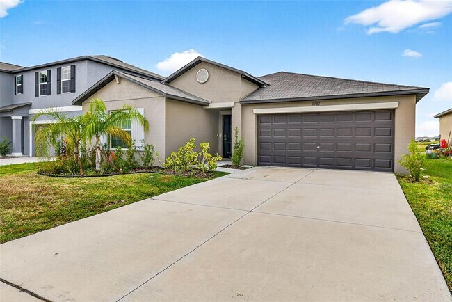 Building Photo - 9907 Branching Ship Trce