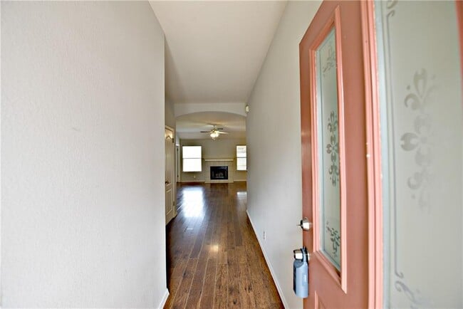 Photo - 1003 N Riviera Cir