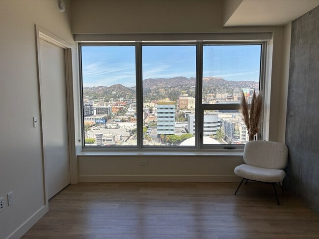Jardine Hollywood