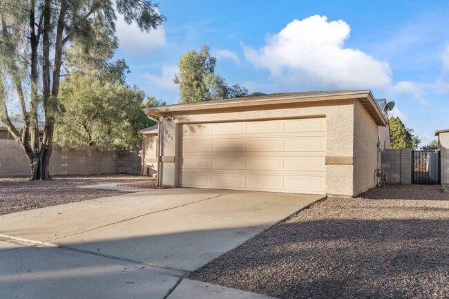 Photo - 6082 S Birchwood Dr