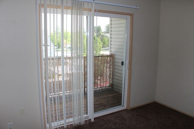 Photo - 1 Bedroom, 1 Bath Condo available, Near Greenbelt and Downtown Boise
